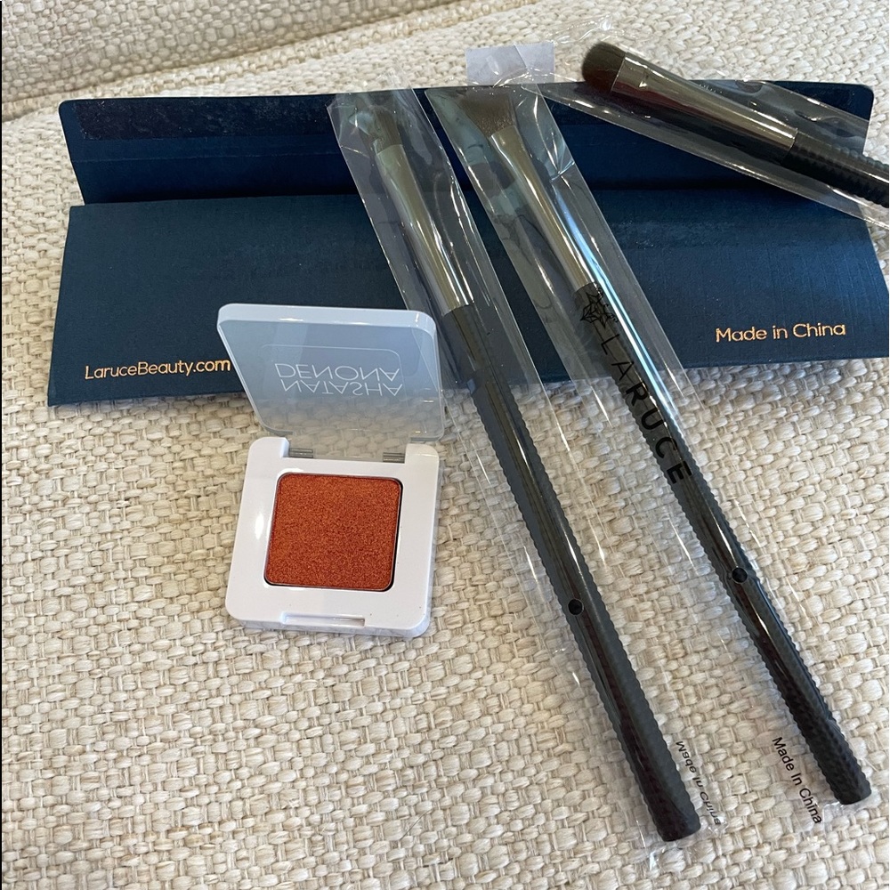 Laruce Brushes & Natasha Denoma Eyeshadow NWT